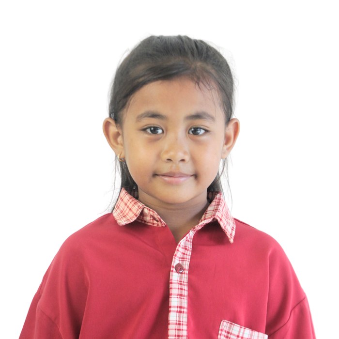 Akediri Adventist Elementary School student