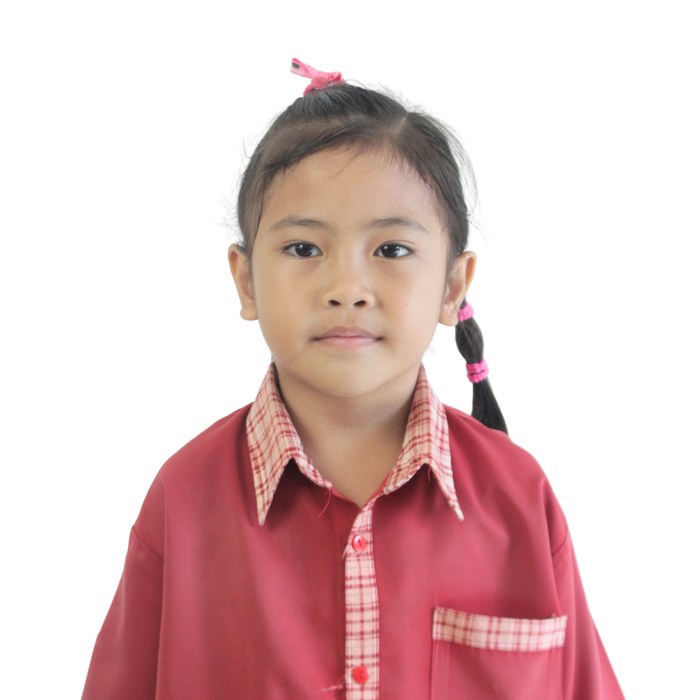 Akediri Adventist Elementary School student